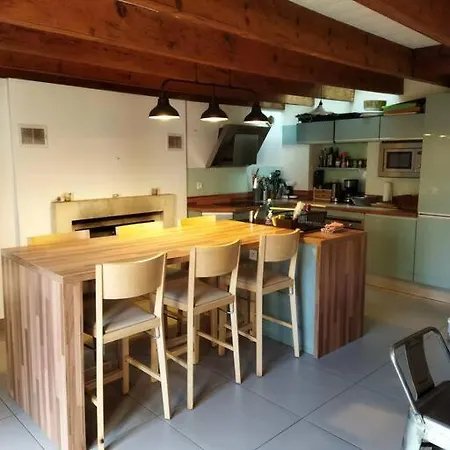 Dom wakacyjny Maison Familiale Nantes Sud